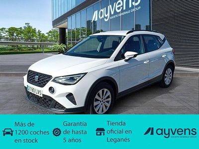 Usado Seat Arona Style Plus 110 CV (80 kW) 2021 Blanco SUV
