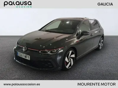 Usado VW Golf VIII GTI 245 CV (180 kW) 2023 Gris / plata Berlina
