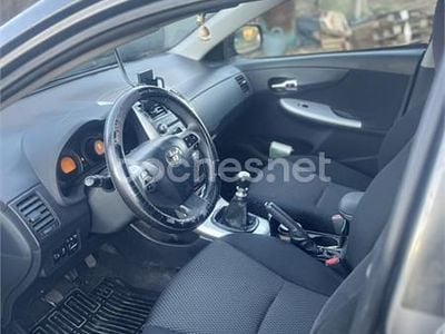 Gris / plata Usado 2010 Toyota Corolla Luna Berlina | 5800 € (Super precio)