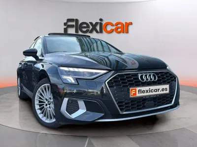Käytetty Audi A3 Premium 150 HP (110 kW) 2021 Musta Sedan