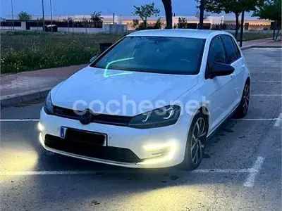 Usado VW Golf VII GTE 204 CV (150 kW) 2016 Blanco Berlina