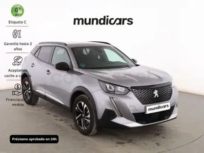 Usado Peugeot 2008 Allure 110 CV (80 kW) 2021 Gris SUV
