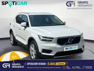 Usado Volvo XC40 150 CV (110 kW) 2020 Blanco SUV