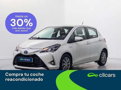 Usado Toyota Yaris Hybrid Active 75 CV (55 kW) 2018 Blanco Berlina