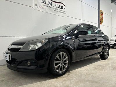 Usado Opel Astra GTC Sport 110 CV (80 kW) 2010 Negro Berlina