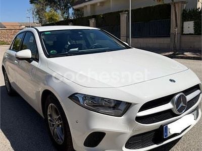 Usado Mercedes A200 156 CV (114 kW) 2019 Blanco Berlina