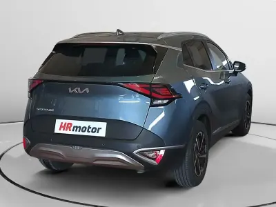 Usado Kia Sportage 150 CV (110 kW) 2022 Gris / plata SUV
