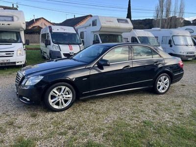 Mercedes E200