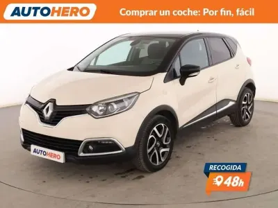 Usado Renault Captur Zen 90 CV (66 kW) 2017 Beige SUV