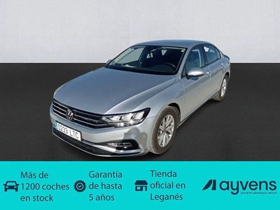 Gris plata Usado 2021 VW Passat Business Berlina | 21.900 € (Precio justo)