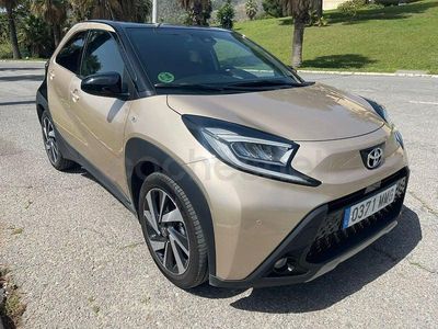 Usado Toyota Aygo X 72 CV (52 kW) 2023 Marrón SUV