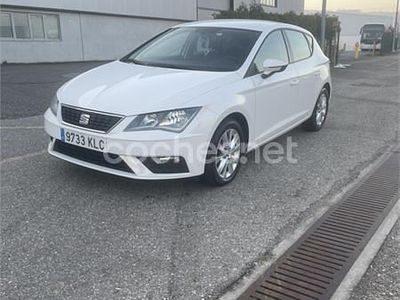 Usado Seat Leon Style 115 CV (84 kW) 2018 Blanco Berlina