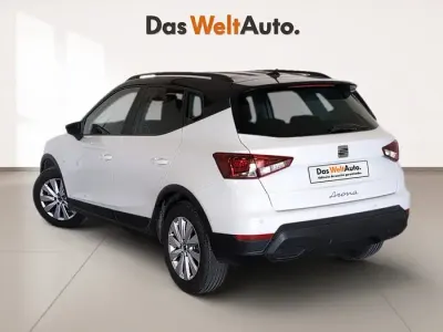 Usado Seat Arona Style 115 CV (84 kW) 2025 Blanco SUV