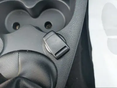 Usado Dacia Sandero Essentiel 75 CV (55 kW) 2019 Blanco Berlina