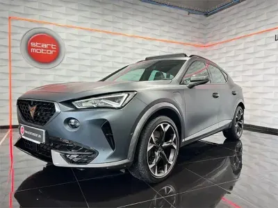 Usado Cupra Formentor VZ2 245 CV (180 kW) 2022 Gris / platagris mate SUV