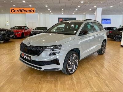 Usado Skoda Karoq SportLine 150 CV (110 kW) 2023 Gris / plata SUV