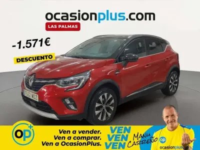 Usado Renault Captur Techno 91 CV (66 kW) 2023 Rojo SUV