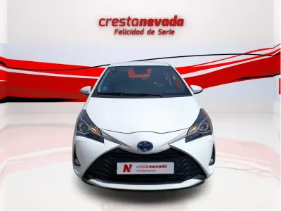 Usado Toyota Yaris Active 100 CV (73 kW) 2020