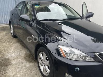 Lexus IS220d