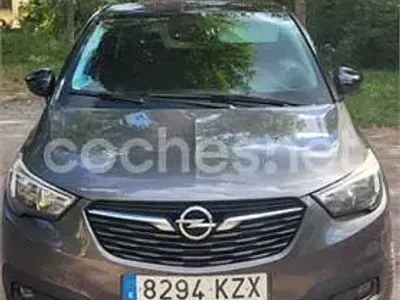 Usado Opel Crossland X 110 CV (80 kW) 2019 Negro SUV