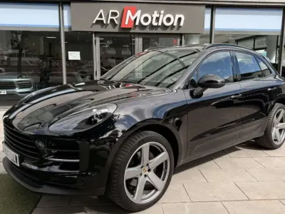 Usado Porsche Macan 245 CV (180 kW) 2021 Negro SUV
