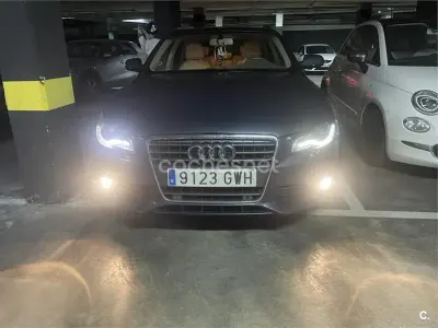 Usado Audi A4 143 CV (105 kW) 2010 Gris / plata Familiar