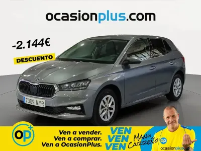 Usado Skoda Fabia Selection 115 CV (84 kW) 2025 Gris Utilitario