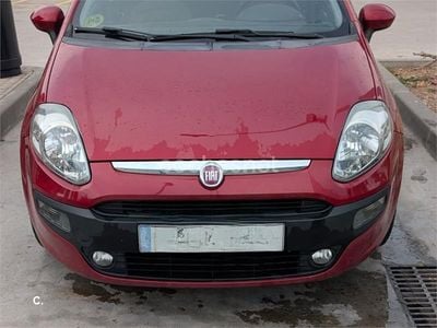 Granate Usado 2010 Fiat Punto Evo Dynamic Utilitario | 4500 € (Super precio)