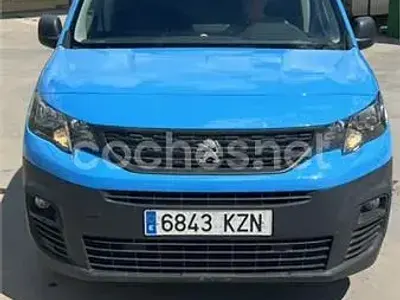 Käytetty Peugeot Partner Tepee Access 75 HP (55 kW) 2016 Sininen Tila-auto