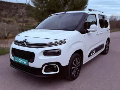 Usado Citroën Berlingo Shine 131 CV (96 kW) 2019 Blanco Monovolumen