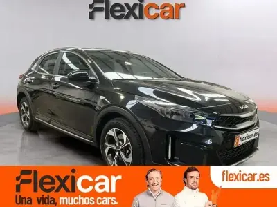 Usado Kia XCeed 160 HP (117 kW) 2023 Preto SUV
