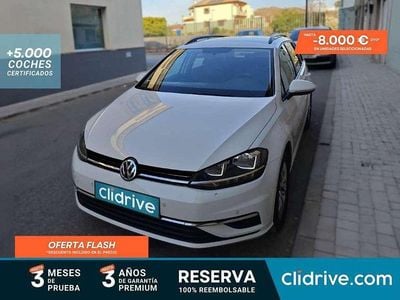 Usado VW Golf VII Advance 116 CV (85 kW) 2019 Blanco Familiar
