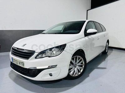 Usado Peugeot 308 SW Access 92 CV (67 kW) 2014 Blanco Familiar