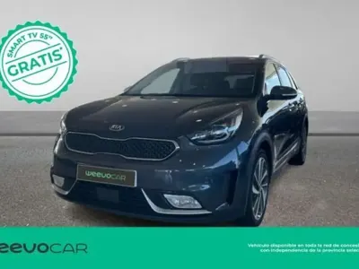 Usado Kia Niro 143 CV (105 kW) 2018 Gris SUV