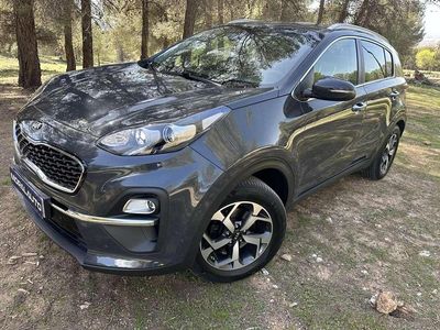 Usado Kia Sportage Plus 136 CV (100 kW) 2021 Gris SUV