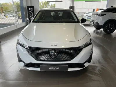 Usado Peugeot 308 Allure 145 CV (106 kW) 2025 Blanco