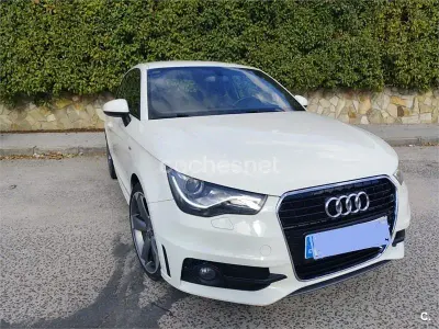 Usado Audi A1 Attraction 105 CV (77 kW) 2010 Blanco Utilitario
