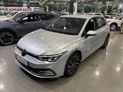Gris / plata Usado 2022 VW Golf Life Berlina | 21.690 € (Precio justo)