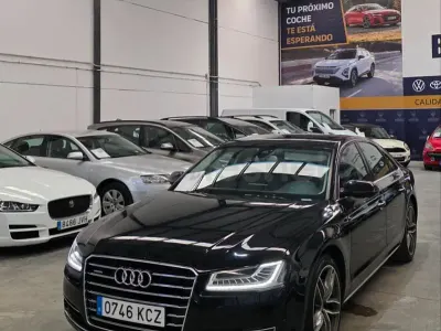 Usado Audi A8L 262 CV (192 kW) 2017 Negro Berlina