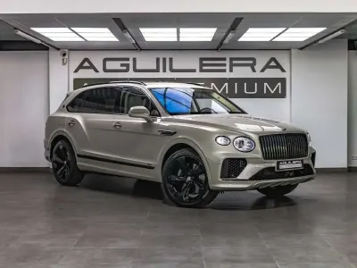 Usado Bentley Bentayga 549 CV (403 kW) 2025 Blanco SUV