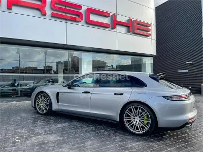 Usado Porsche Panamera 4 Sport Turismo 462 CV (339 kW) 2018 Gris / plata Familiar