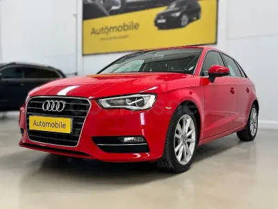 Usado Audi A3 Advanced 110 CV (80 kW) 2015 Rojo Berlina