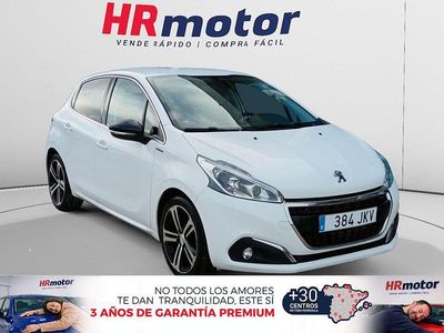 Usado Peugeot 208 GT-line 110 CV (80 kW) 2015 Blanco Utilitario