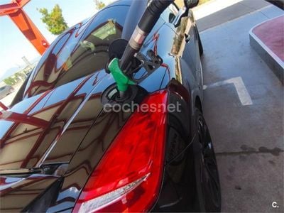 Peugeot RCZ