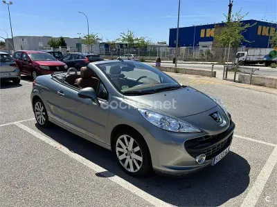 Begagnad Peugeot 207 CC 120 HK (88 kW) 2008 Grå Cab