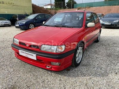 Usado Nissan Sunny 142 CV (104 kW) 1992 Granate Berlina