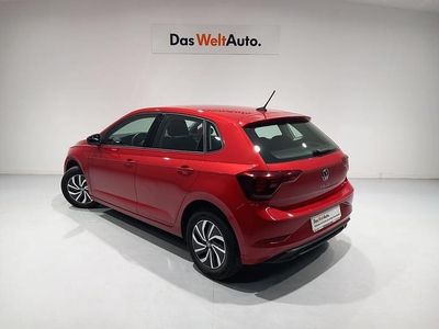 Rojo Usado 2023 VW Polo Life | 20.800 € (Un poco caro)