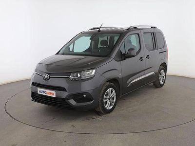 Gris Usado 2021 Toyota Proace Verso Active Familiar | 20.499 € (Precio justo)