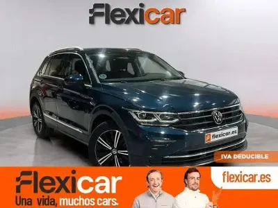 Usado VW Tiguan Life 150 CV (110 kW) 2022 Verde SUV