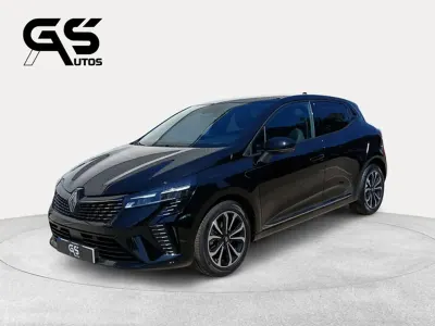 Usado Renault Clio Techno 90 CV (66 kW) 2025 Negro Utilitario